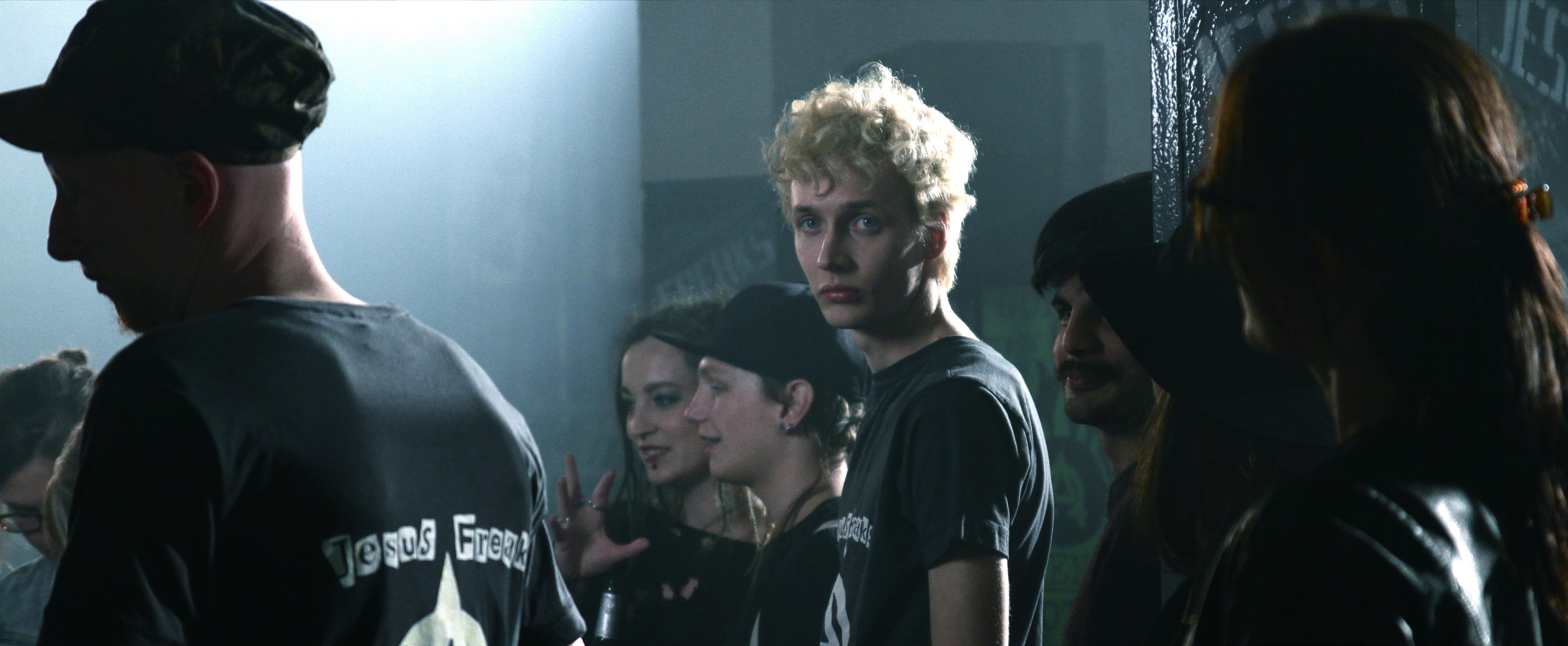 Filmstill Tore tanzt